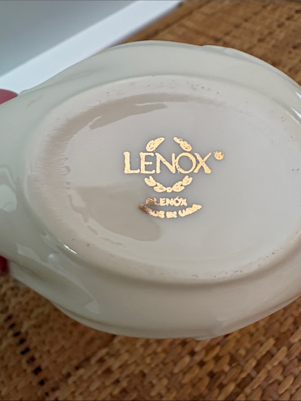 Lenox Small Gold & Cream Swan Trinket Dish, Weddings - Picture 5 of 8